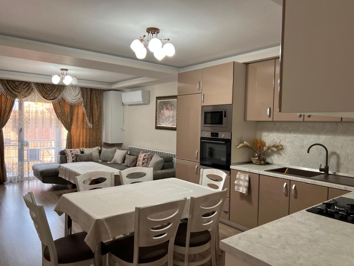 Guest House Tatiana /Къща За Гости Татяна Petrici Exterior foto